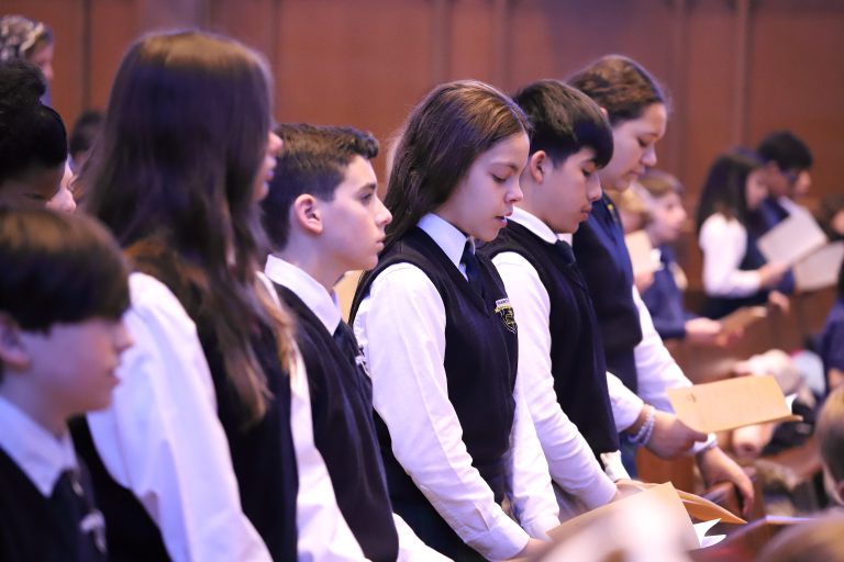 Parishes of Diocese bring faithful together to pray for peace