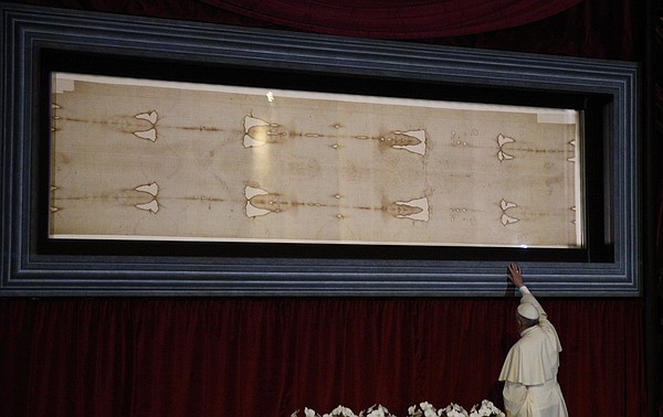 20211230T0915 POPE TAIZE UNITY 1514934_t600