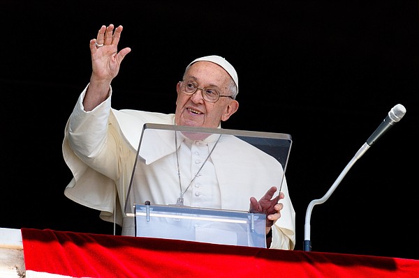 20240729T0545 POPE ANGELUS APPEALS ELDERLY 1779994_t600