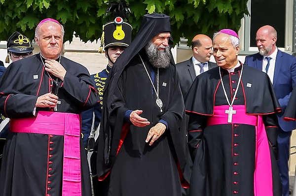 20250512T1449 NEW POPE LEO XIV EASTERN CHRISTIAN REAX 1797111_1_t600