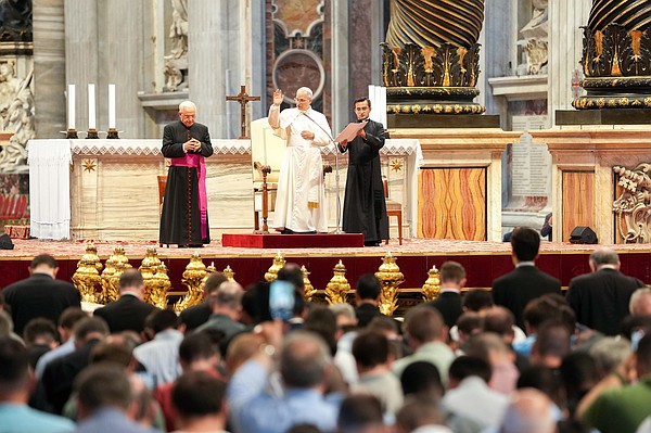 20250624T0810 POPE JUBILEE SEMINARIANS 1800000_t600
