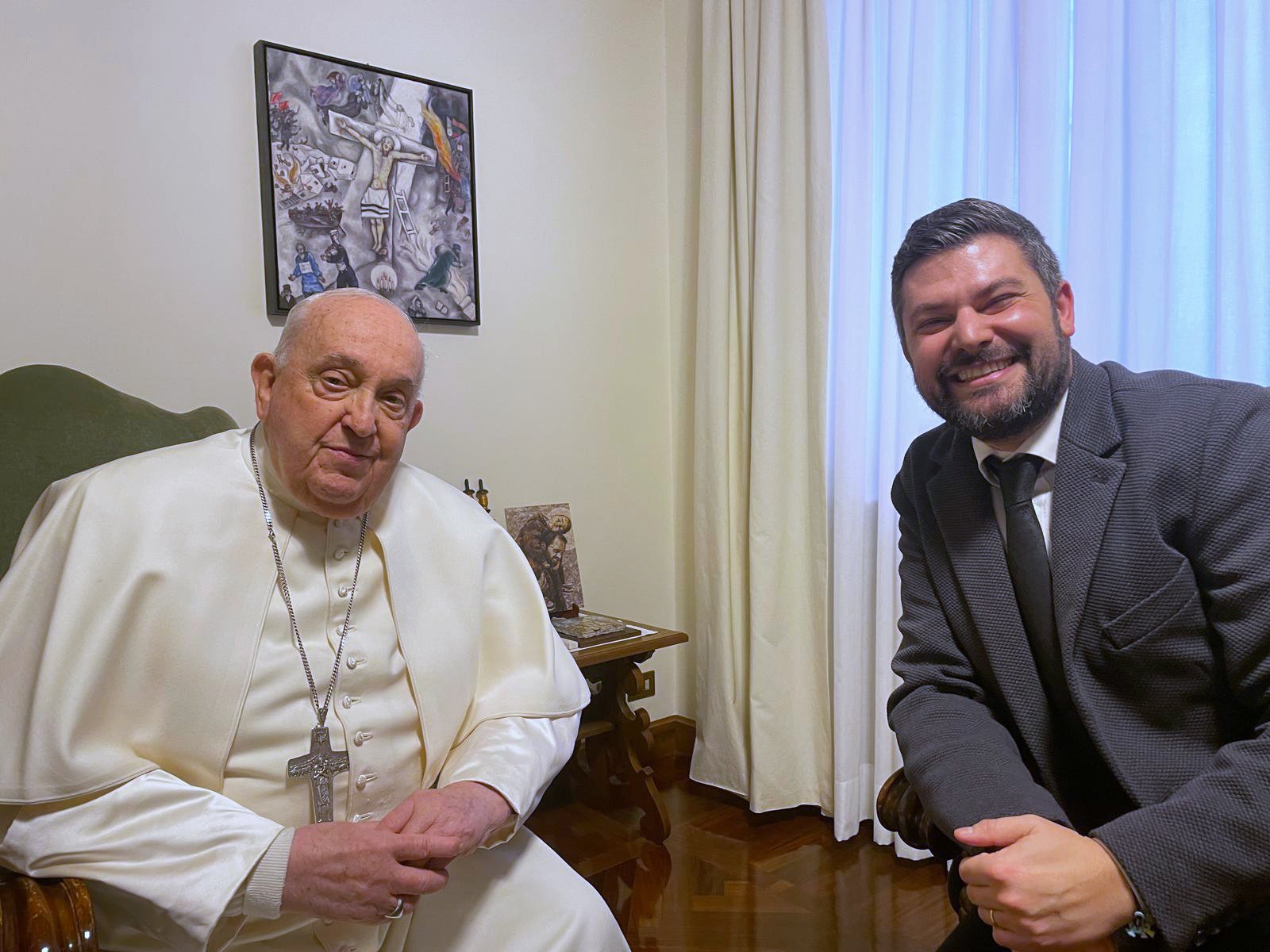 20260416T1645 POPE FRANCIS MEMOIR BOOK 1818027