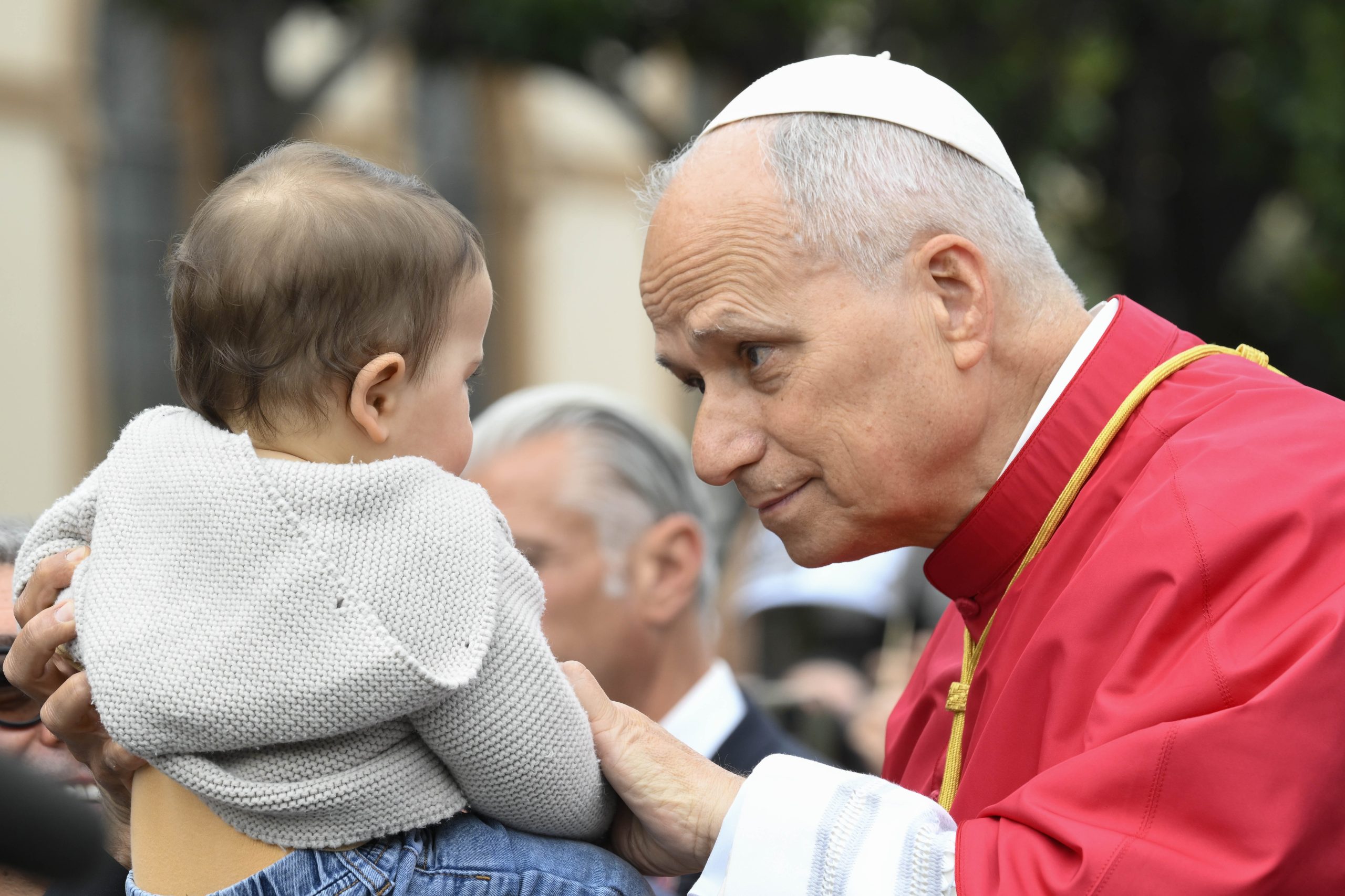 20260508T1126 POPE LEO CUSTOMER SERVICE 1819586 1