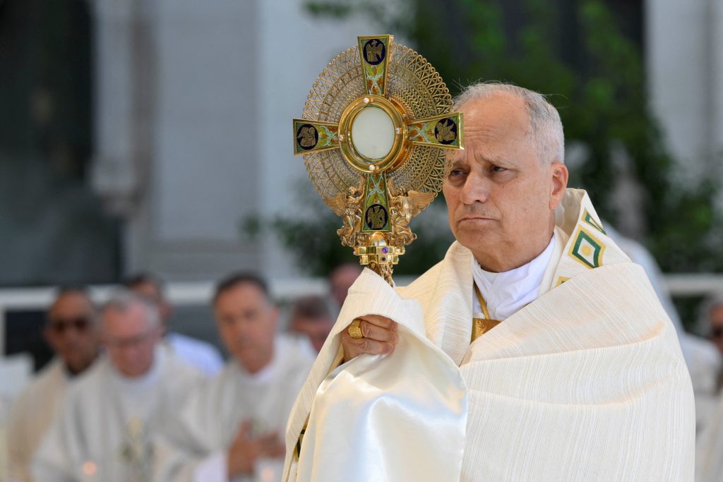 20260607T0905 POPE SPAIN MASS PLAZA CIBELES 1821042