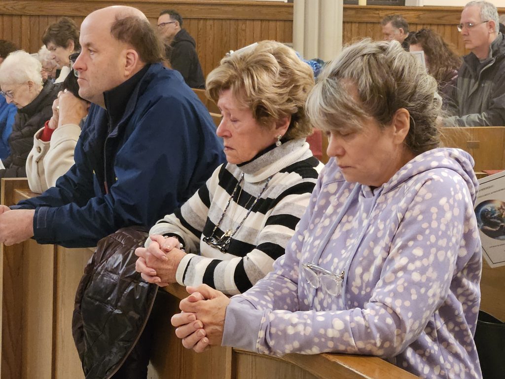 Holy Hour for Peace Bordentown2