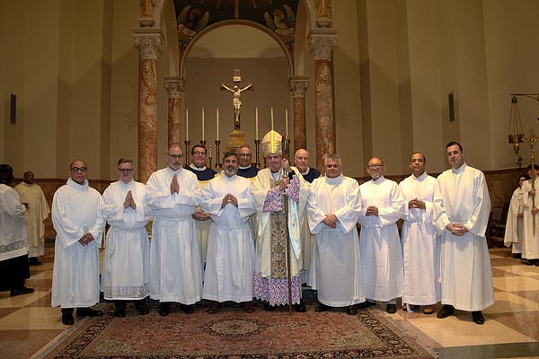 Institution_of_Acolytes1_t600