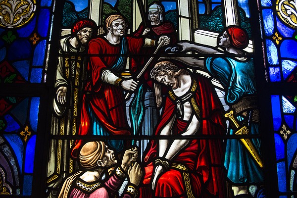 LENT_Sacred_Heart Bayhead Stained_Glass_BRUNO_016_t600